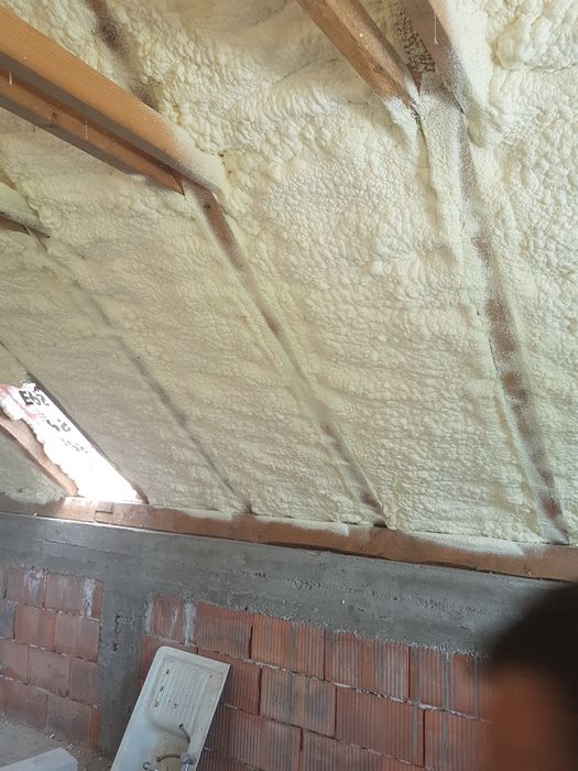Izolatii spuma poliuretanica Satu Mare