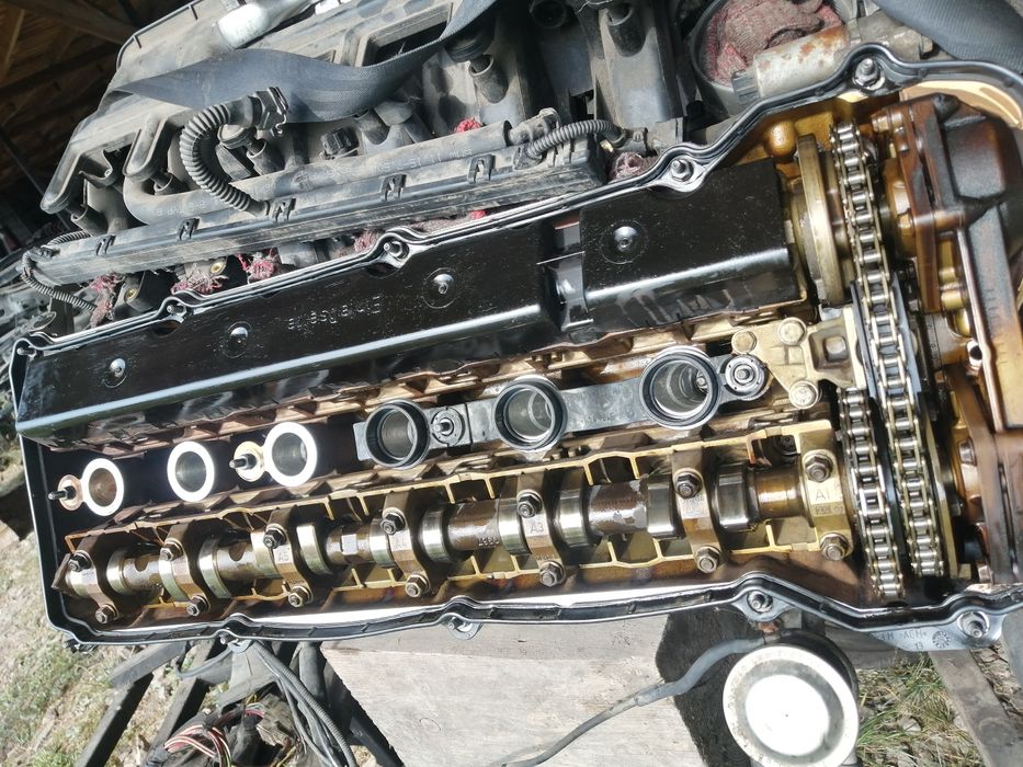 Двигатель бмв м 54  2,5