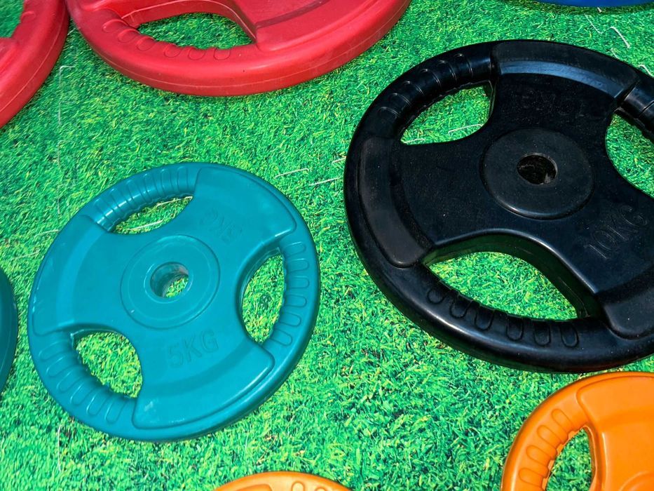 Pachet Fitness Discuri de fier cauciucate cu prindere - 185 kg