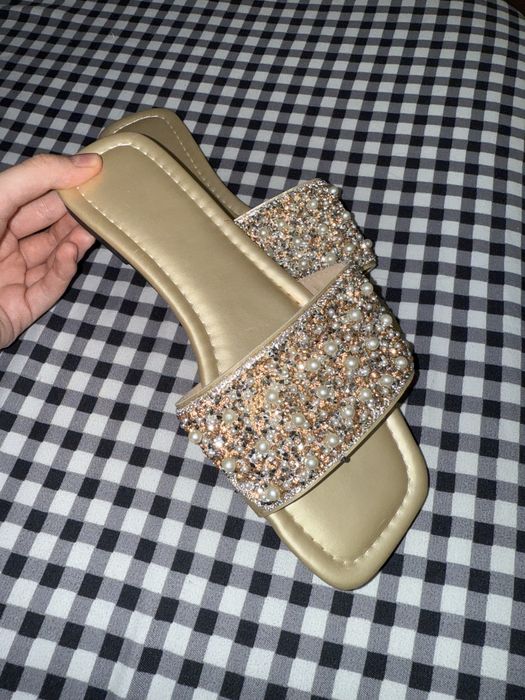 Papuci dama eleganti