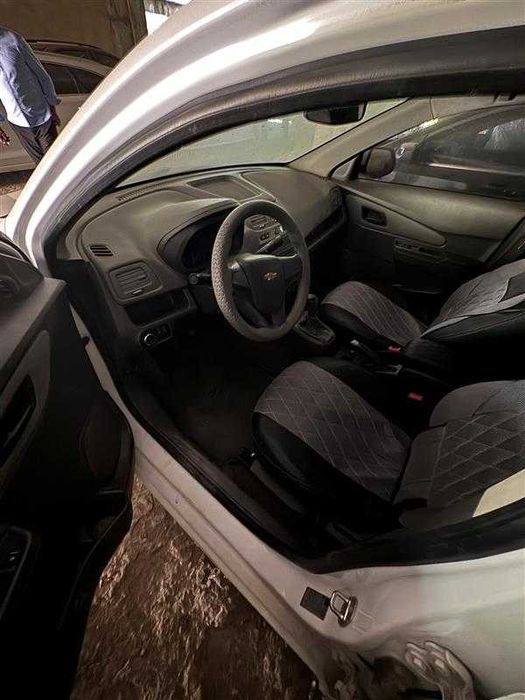 Avtomobil  COBALT