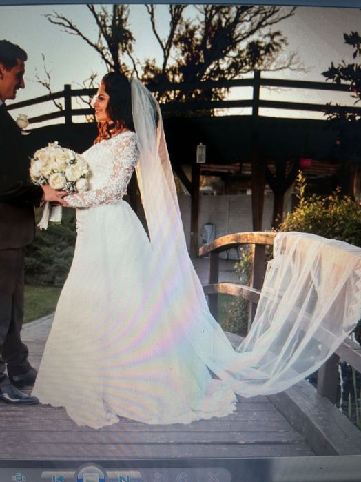 Rochie de mireasă cu trenă detașabilă