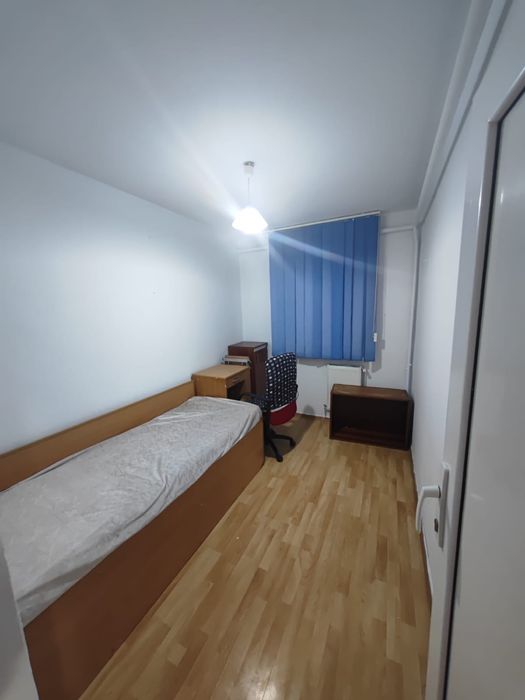 Inchiriez apartament Tatarasi