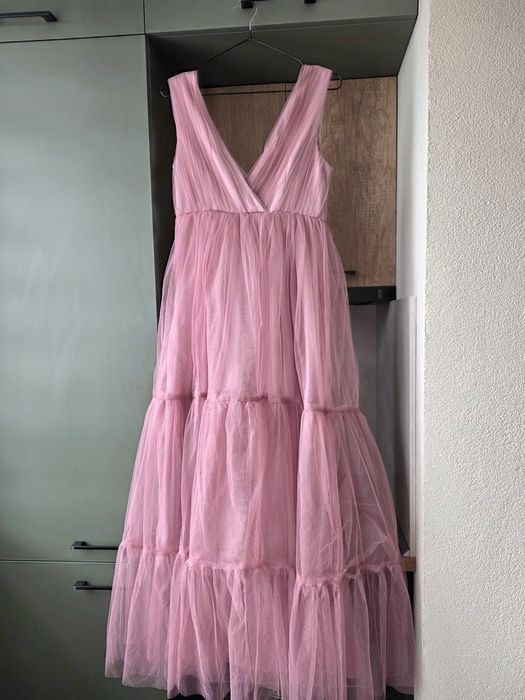 Дълга рокля с тюл ASOS DESIGN