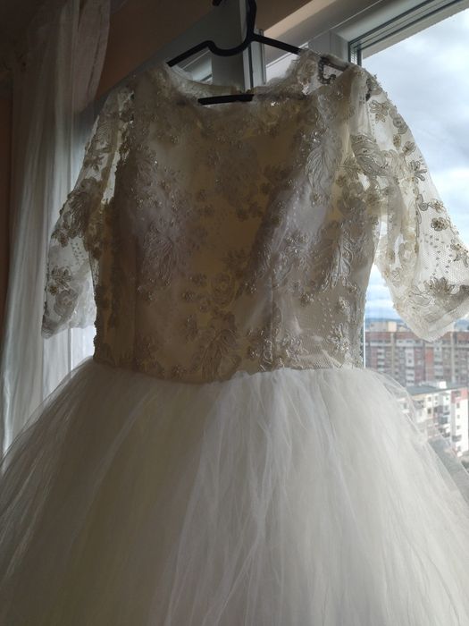 Булченска рокля дантела