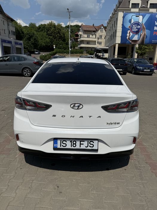 2019 Hyundai Sonata hybrid 2.0
