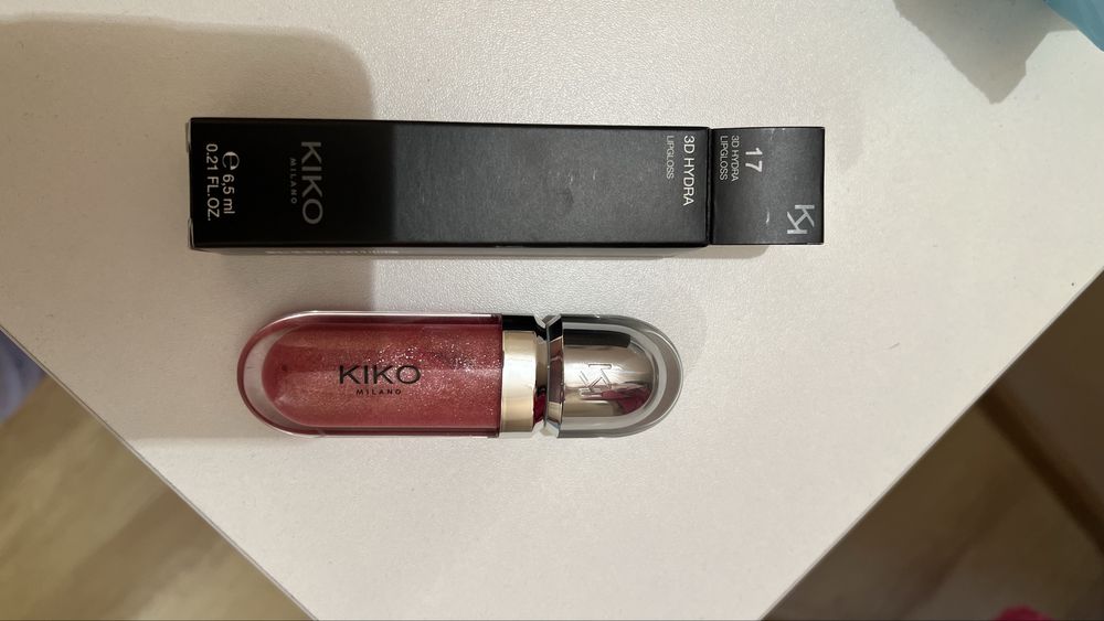 Продается блеск для губ от кико