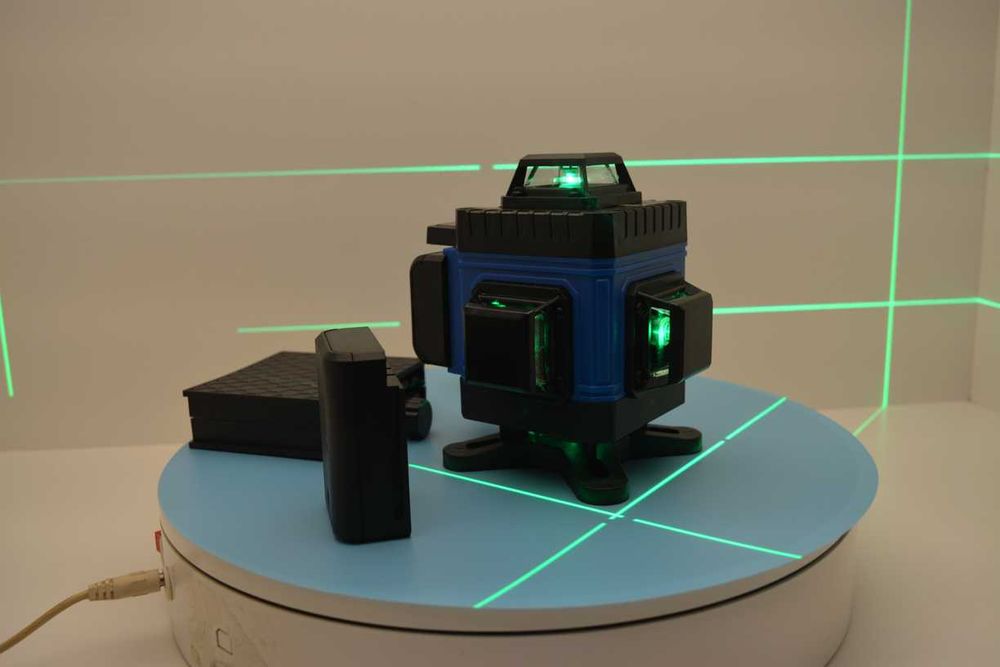 Promo vine cu două bucăți liion batteries  Oferta Nivela Laser verde deschis 4D profesionala 16 linii fara trepied  Oferta Nivelă Laser kkamoon 16 lin