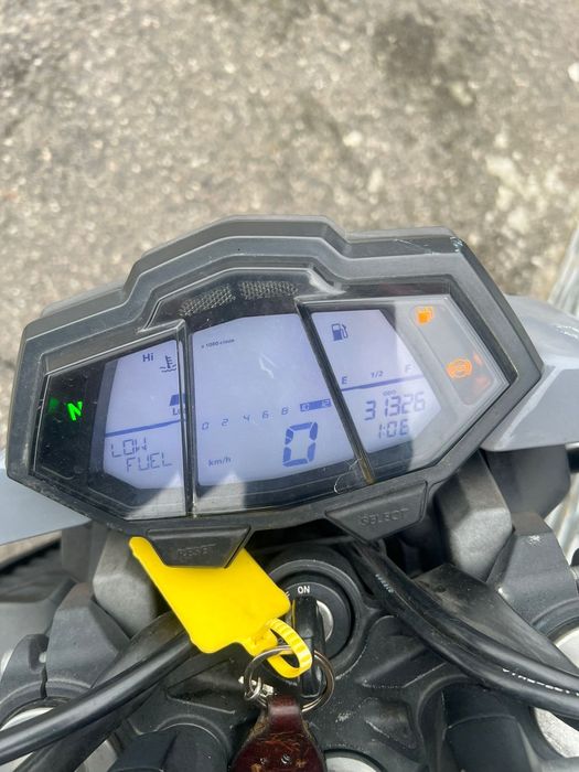 Yamaha mt 125 yzf 125 R