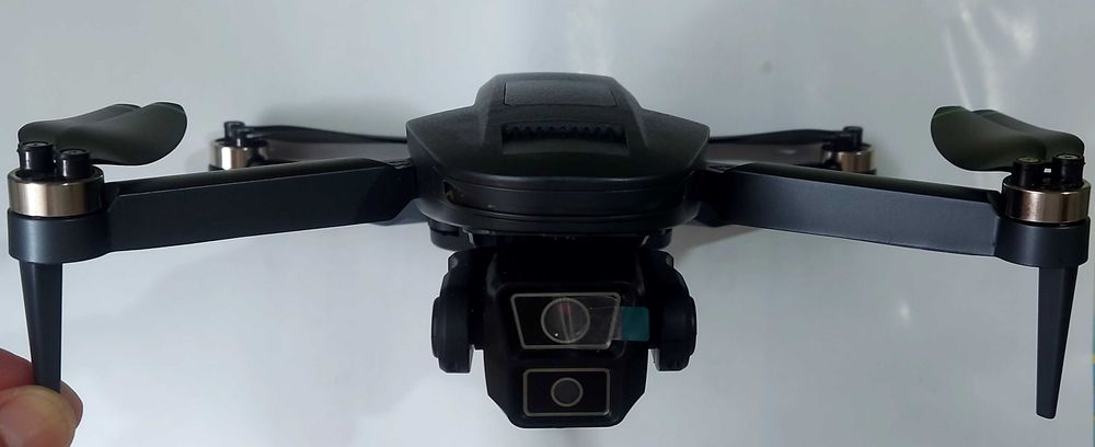 Vând Dronă LYZRC cu GPS model L200 Plus cu un preț de 550 roni