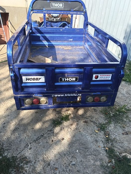 Vând Triciclu electric