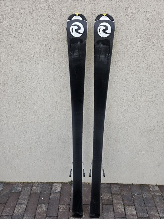 Schiuri Rossignol 154cm