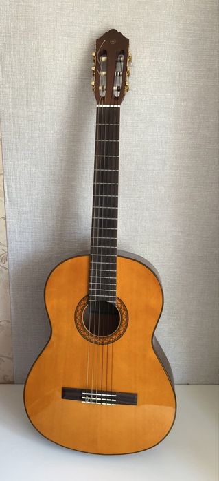 Классическая гитара Yamaha C70