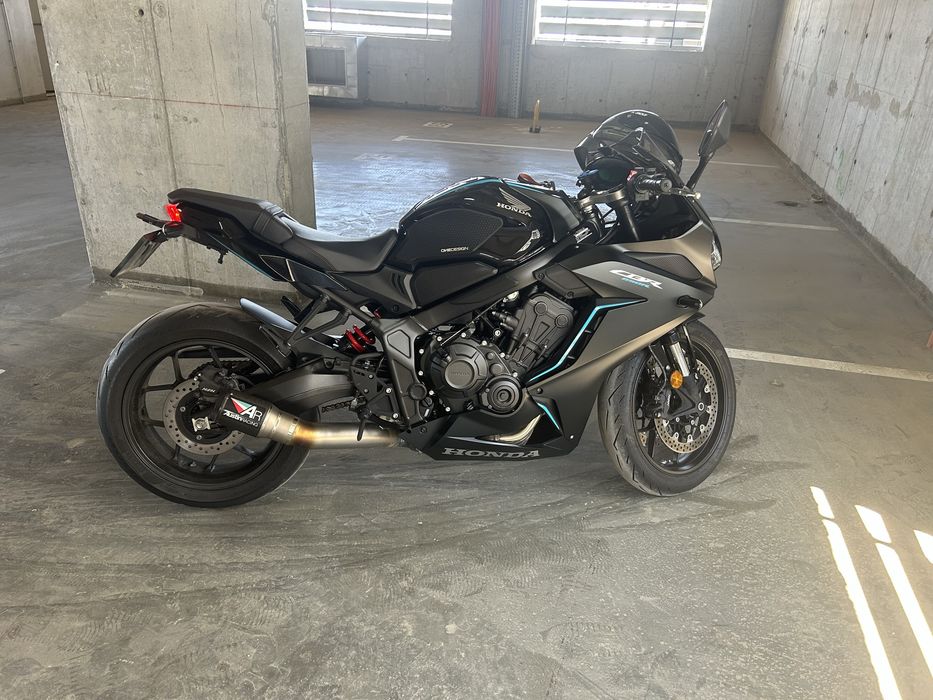 Honda CBR650R 2023