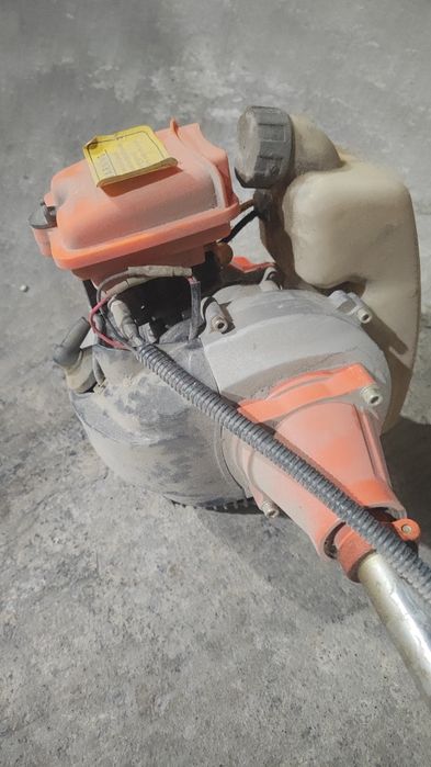 Газонокосилка Бензиновый