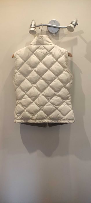 Елек с патешки пух.