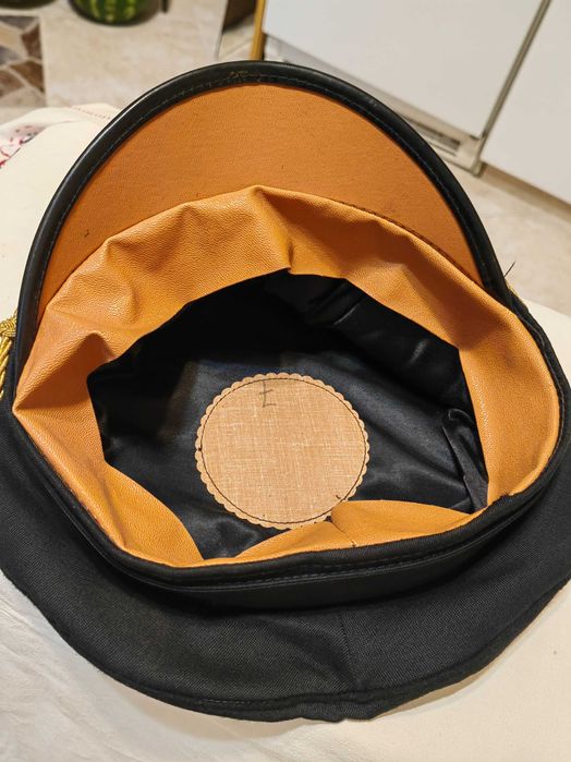 Две Български Офицерски Соц Военноморски Парадна и Строева Фуражки