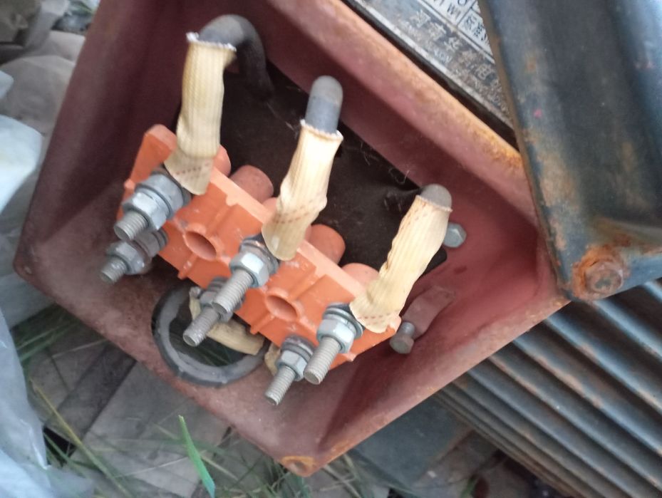 Продам электродвигатель 37кВт