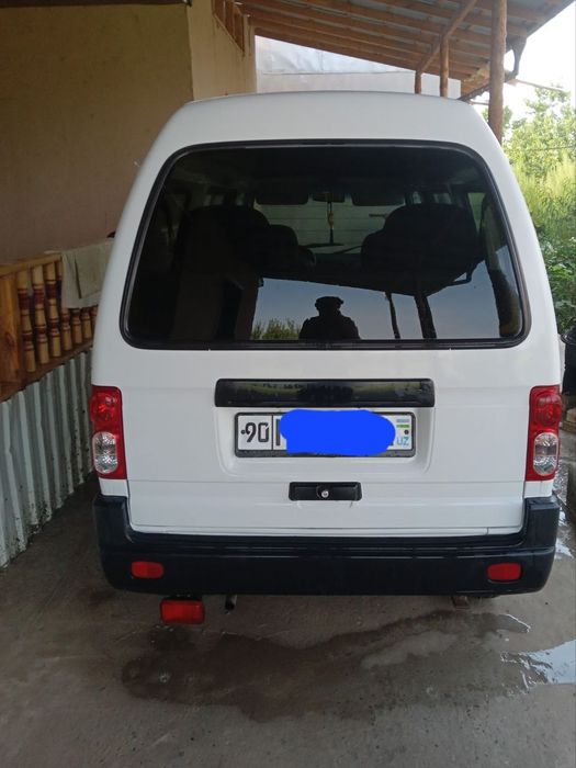 Машин сотилaди дамас