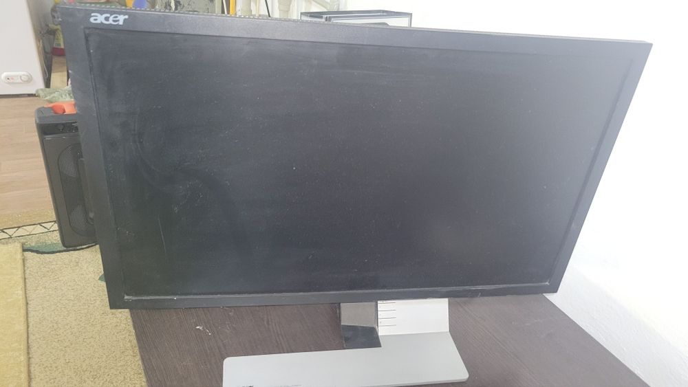 Монитор acer продам