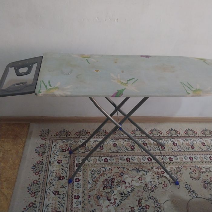 Гладильная доска дёшево.