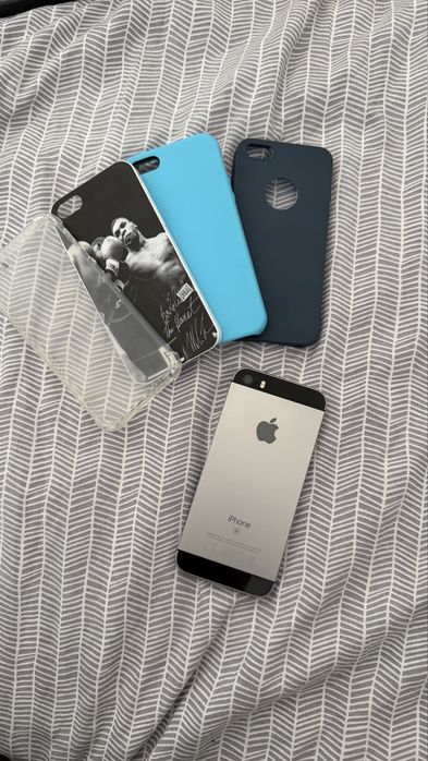 iPhone 5c и SE 2016 16gb (цената е за двата може поотделно)
