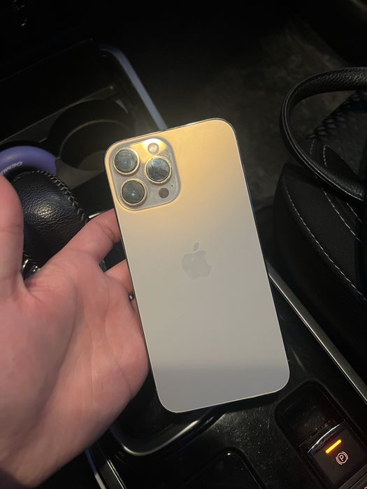 iPhone 13 pro max 256 gb Gold