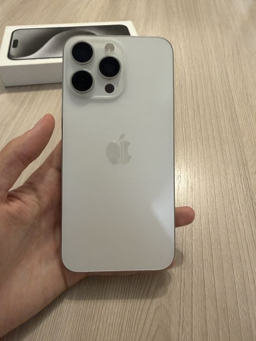 Продается айфон 15 pro max 512gb