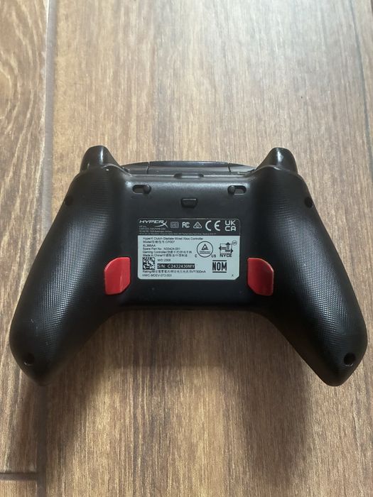 Controler HyperX Clutch Gladiate