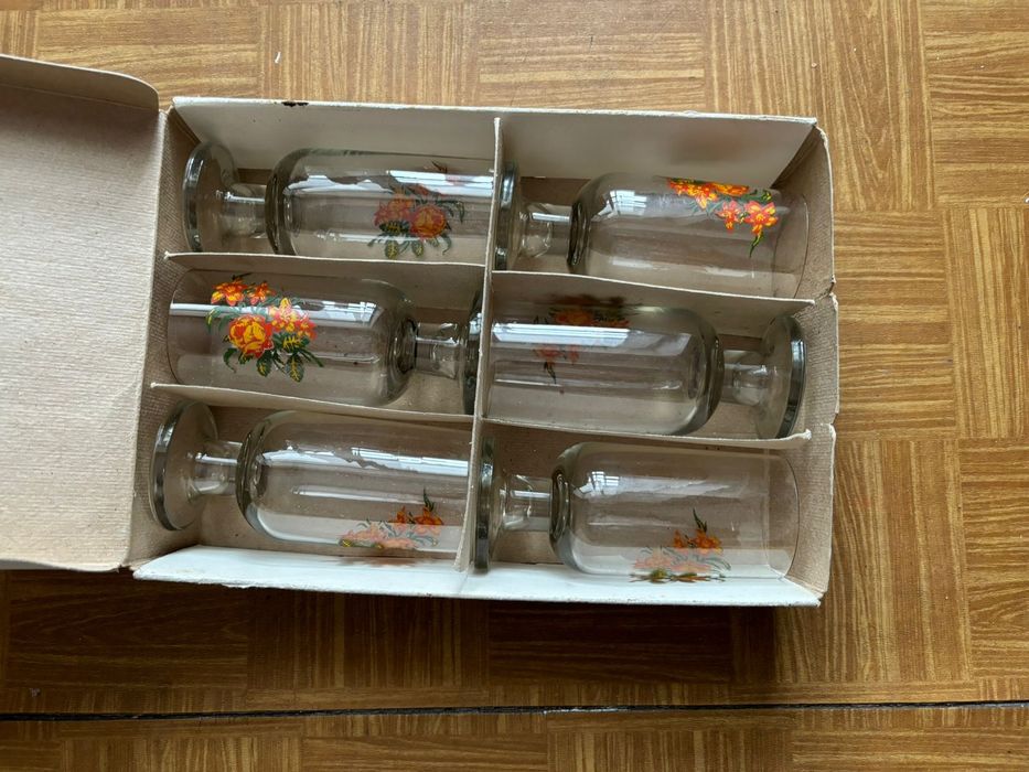 Фужеры стеклянные