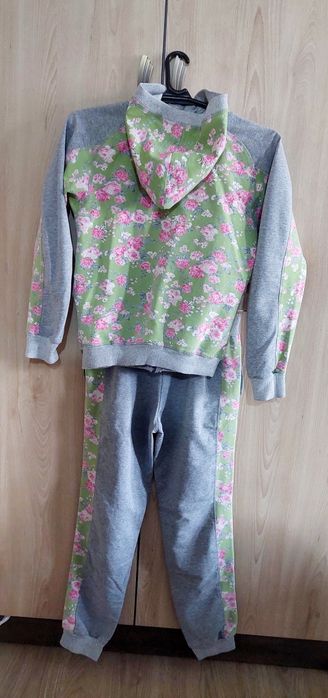 Детские вещи на девочку