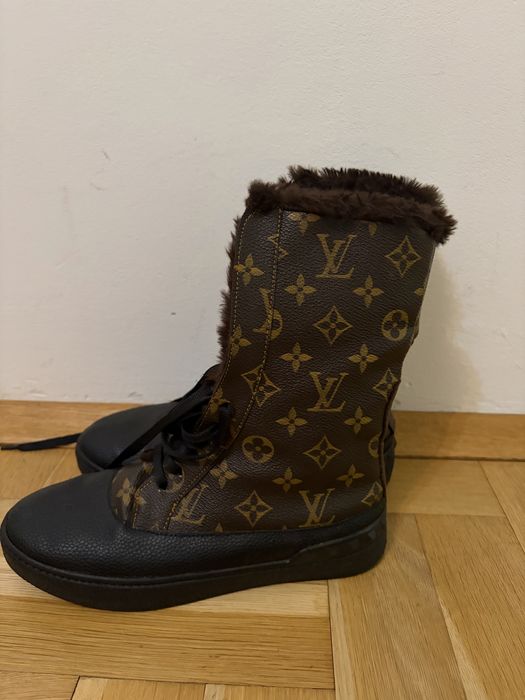 Обувки Louis Vuitton