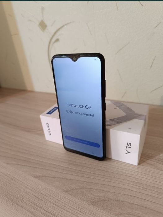VivoY1s в идеальном состоянии ВивоЮ1с