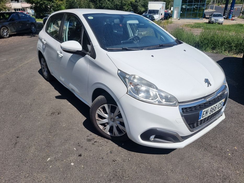 Vand Peugeot 208  1.6 diesel 2017