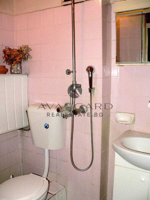 Продава се Четиристаен апартамент в Пловдив, Кършияка - 91 кв.м за 1314 €/кв.м - Снимка #4