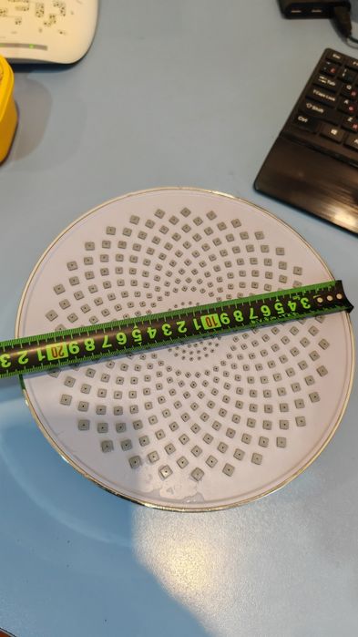 Продам душевую насадку ,душ