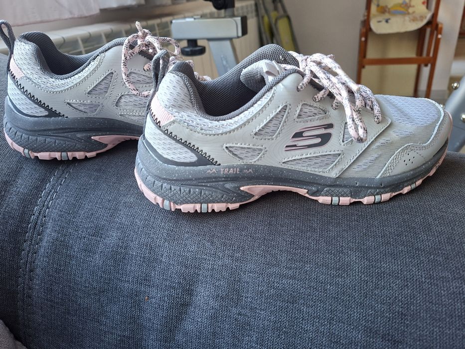 Skechers/ дамски/детски 35 номер