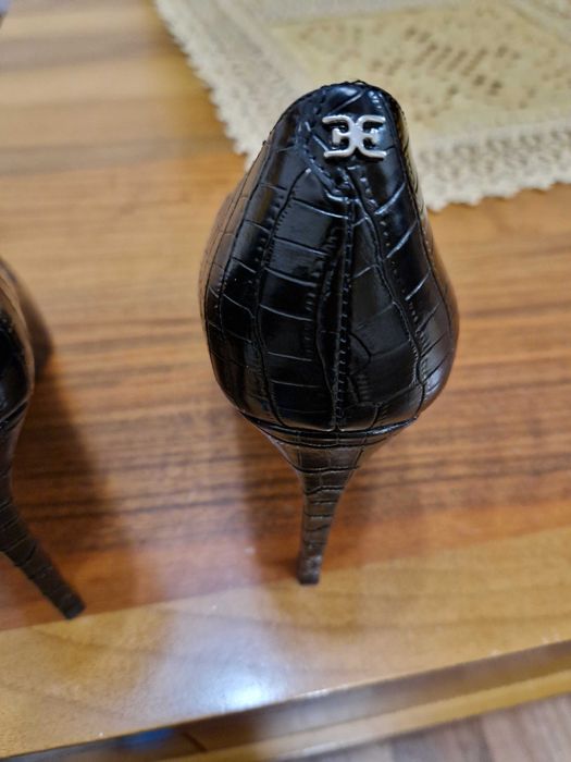 Елегантни обувки на висок ток Sam Edelman