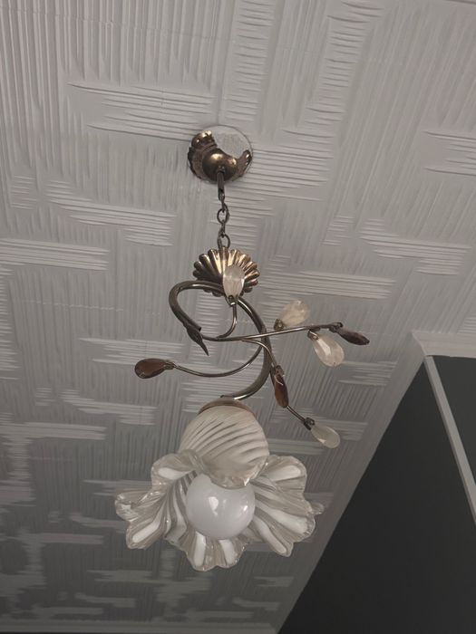 Продаю Люстры ( 3 шт )