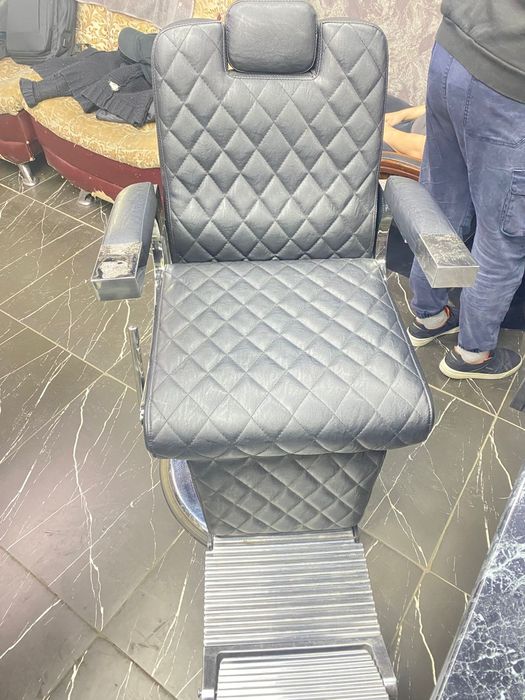 Барбер кресло  для стрижки