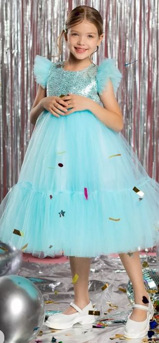 Нарядное платье для девочек