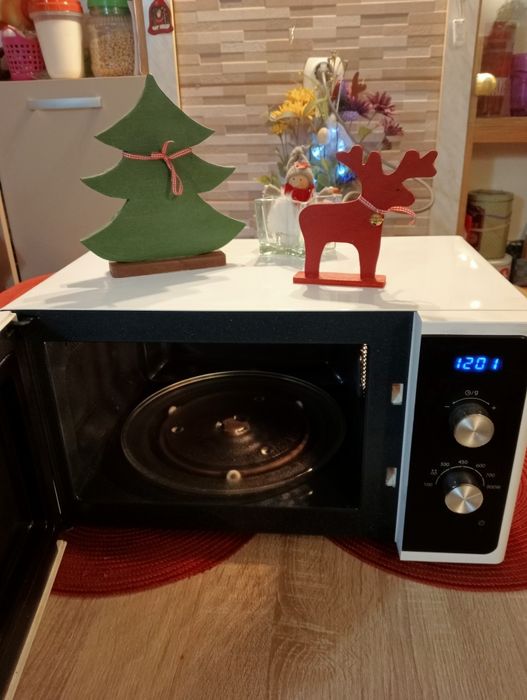 Samsung Cuptor Microwele si gril clasa AAA