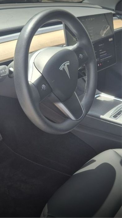 Tesla Y 2023 Long  range Duo Motor