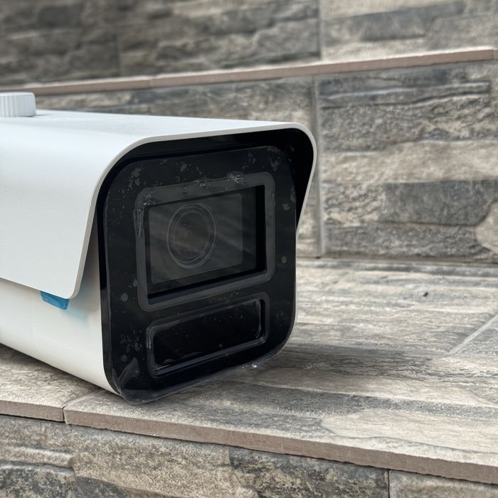 Камера видеонаблюдения hikvision