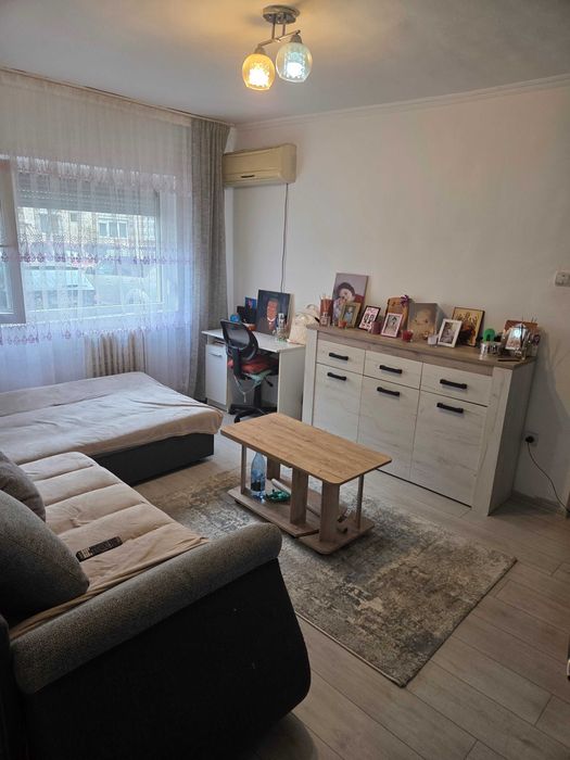 Apartament de vânzare