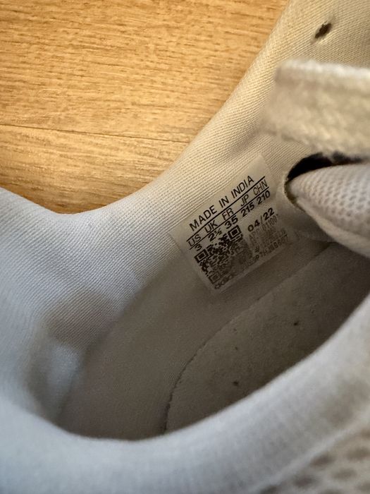 Adidas copii marimea 35