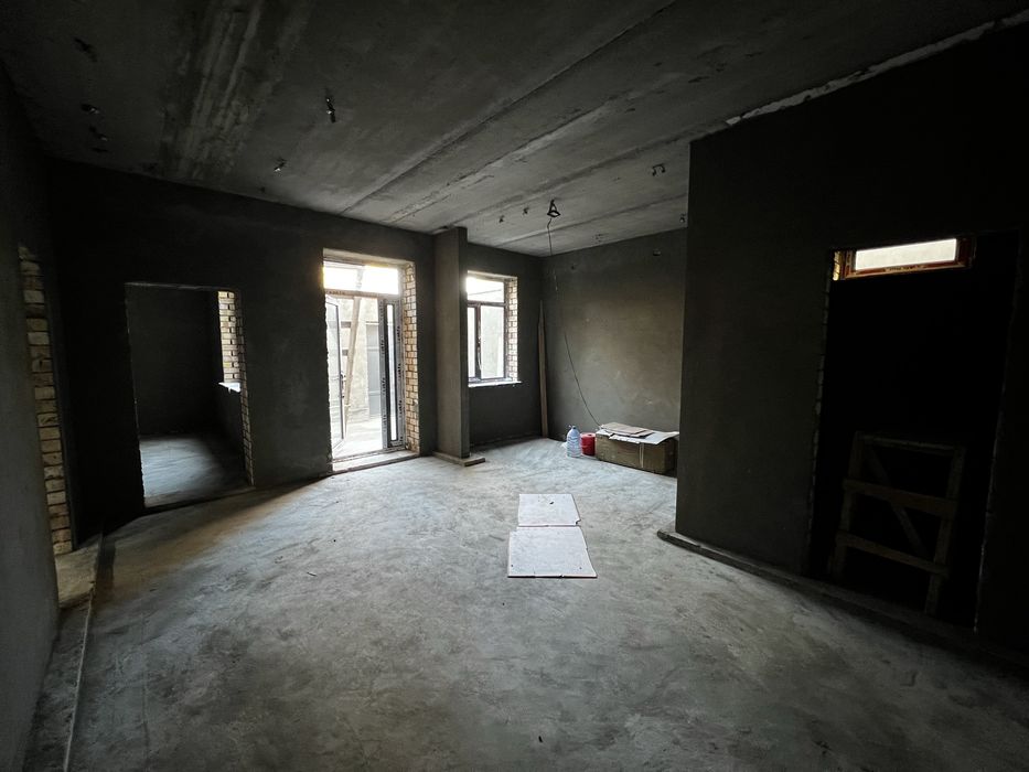 Таунхаус — Звёздная махалля (первая линия, сторона Танкового)