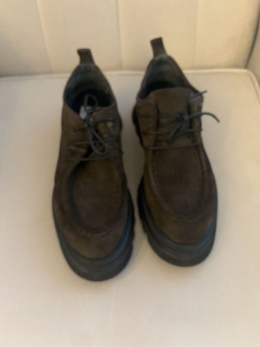 Замшевые лоферы коричневые