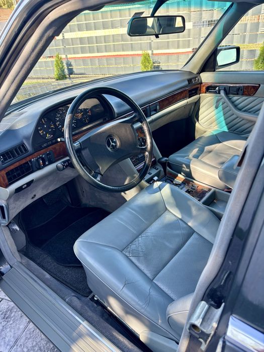 Mercedes-Benz 300 SE (W126) – 1990 – Vehicul Istoric