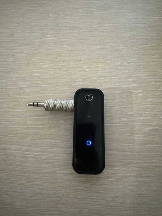 AUX безжичен предавател за кола C28